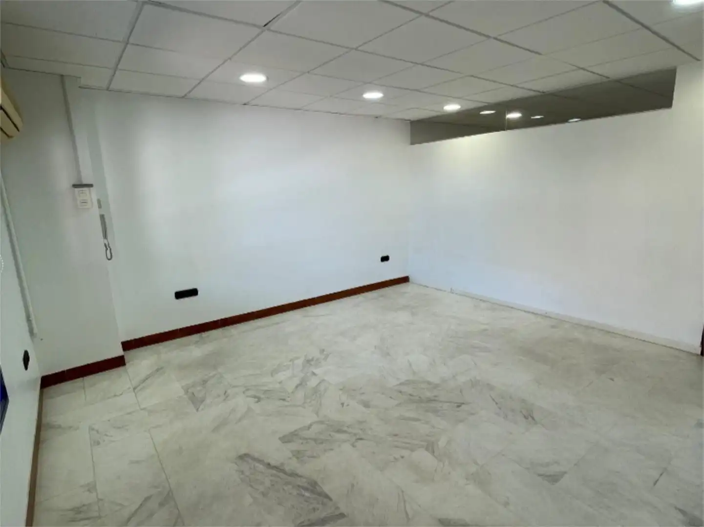 Oficina de lloguer a Calle Ayul Lalchandani, 1, San Lorenzo Oficina de lloguer en Melilla