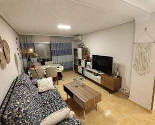 Living room of Flat to rent in  Almería Capital