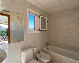 Bathroom of Flat for sale in Alaró  with Air Conditioner and Balcony