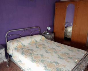 Dormitori de Apartament de lloguer en Almodóvar del Campo