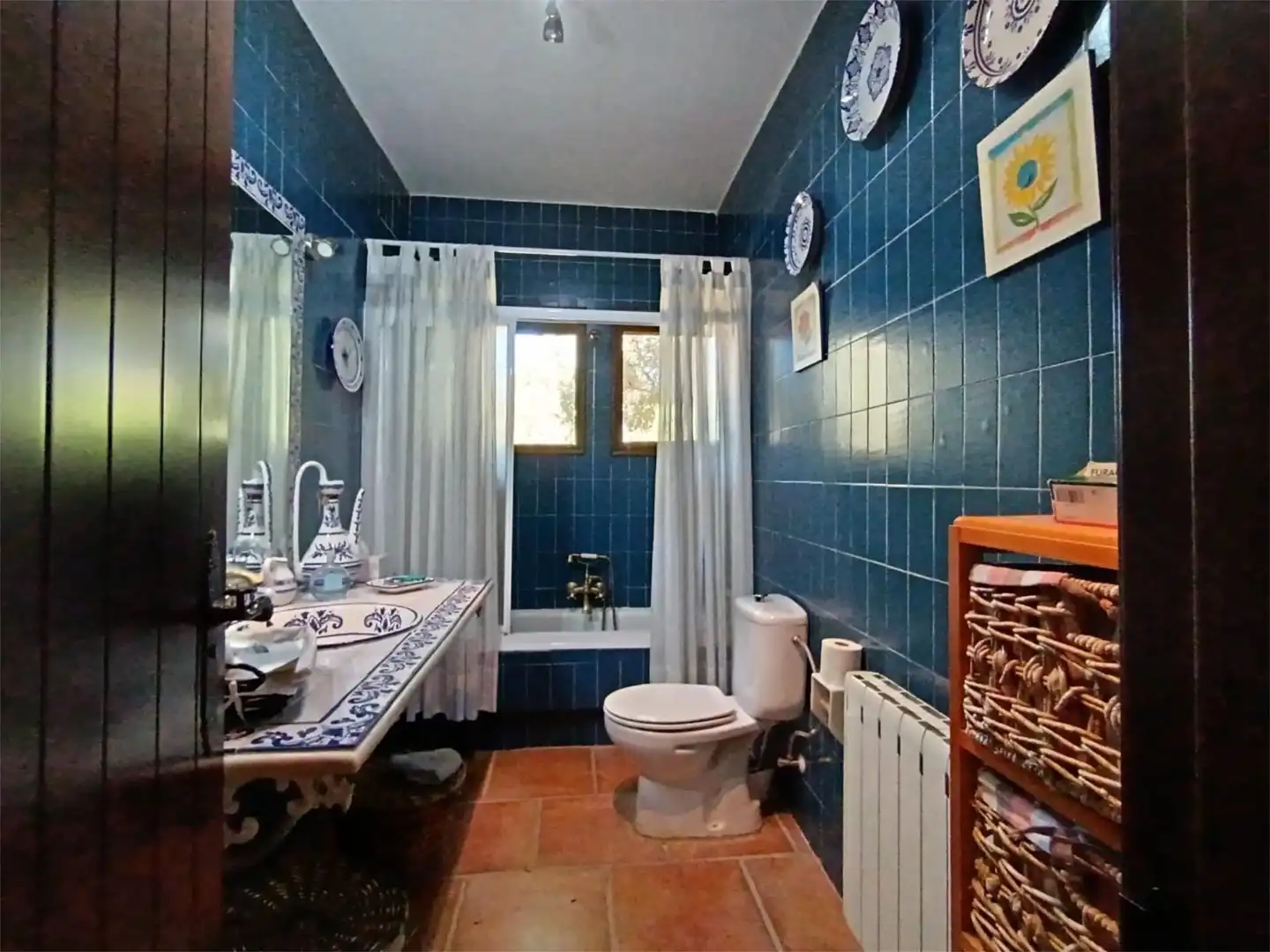 Houses for sale in Santuario Virgen de la Cabeza, 13, Andújar Bathroom of Houses for sale in Andújar with Terrace and Swimming Pool