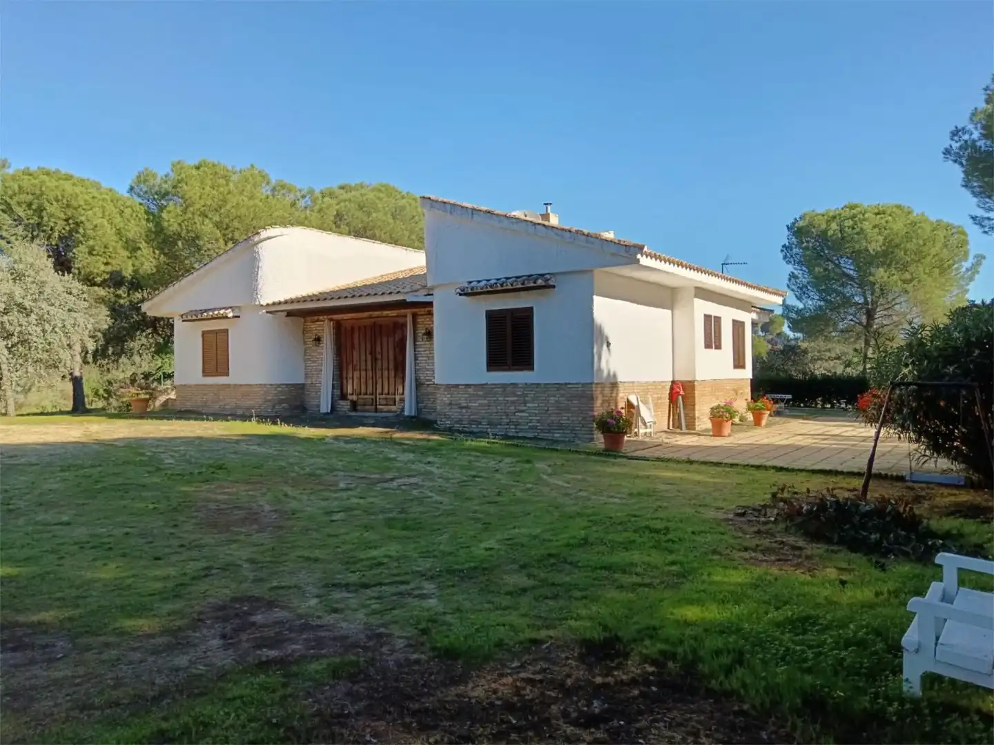 Houses for sale in Santuario Virgen de la Cabeza, 13, Andújar Exterior view of Houses for sale in Andújar with Terrace and Swimming Pool