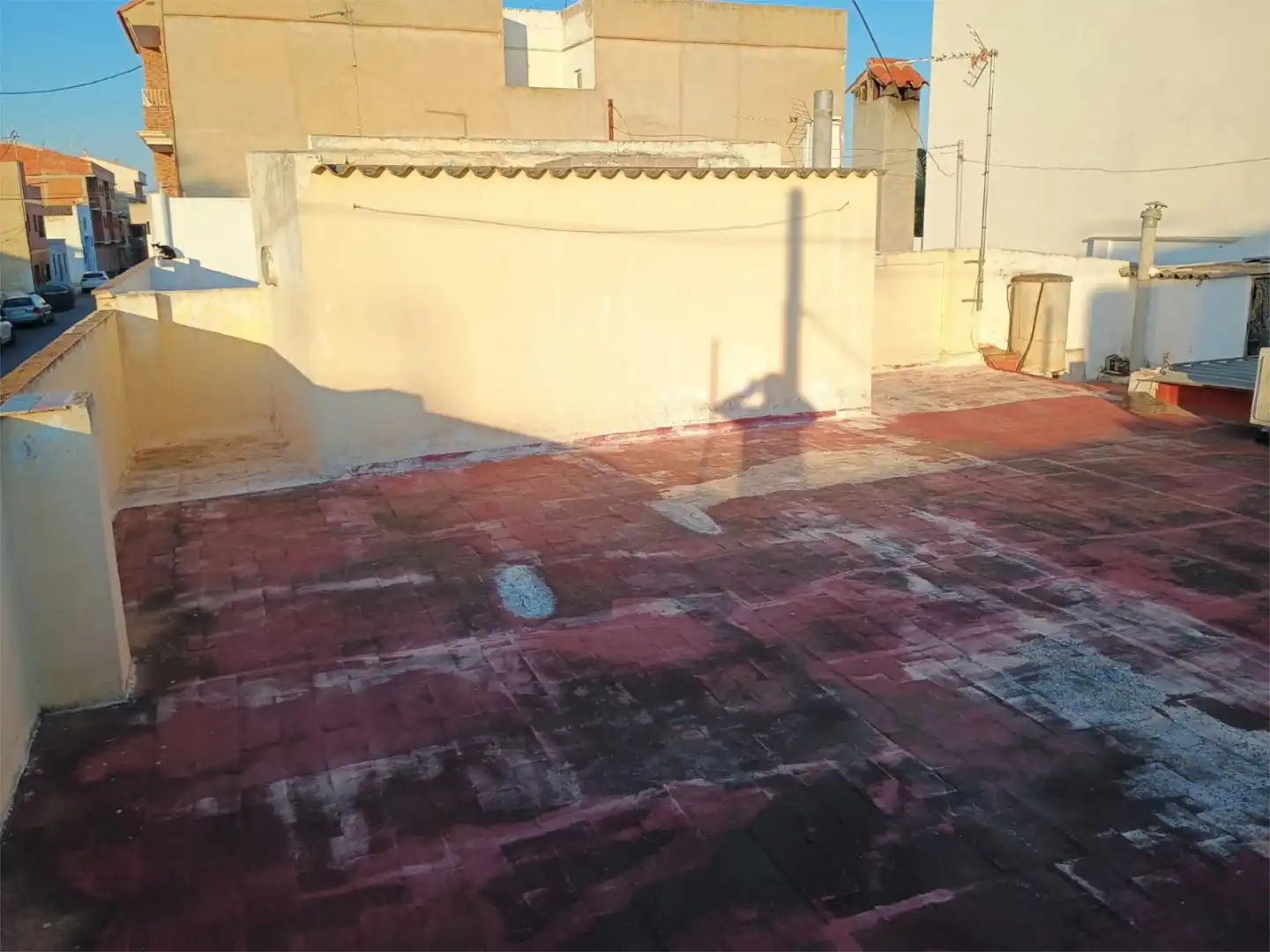 Casa adosada en venta en Calle Sevilla, 55, Picassent Terraza de Casa adosada en venta en Picassent con Aire acondicionado, Terraza y Balcón