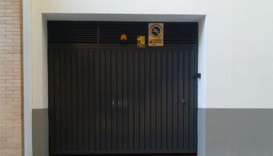 Garaje en venta en Avenida Alonso Martín, 5, Don Benito, Badajoz - imagen 1 Foto 1 de Garaje en venta en Avenida Alonso Martín, 5, Don Benito, Badajoz