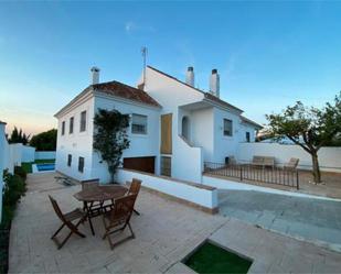 Exterior view of Single-family semi-detached to rent in Écija  with Terrace and Swimming Pool