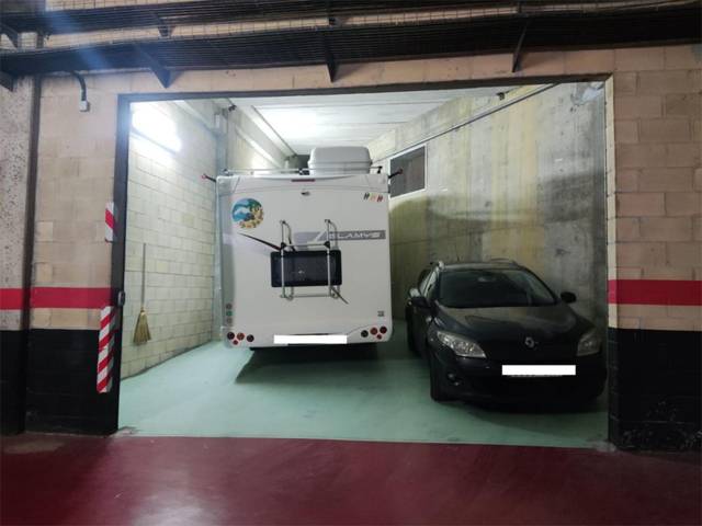 Garaje en Venta en Ramon y Kareaga Kalea, 17 en San Miguel