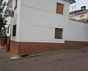 Exterior view of House or chalet for sale in Villaviciosa de Córdoba