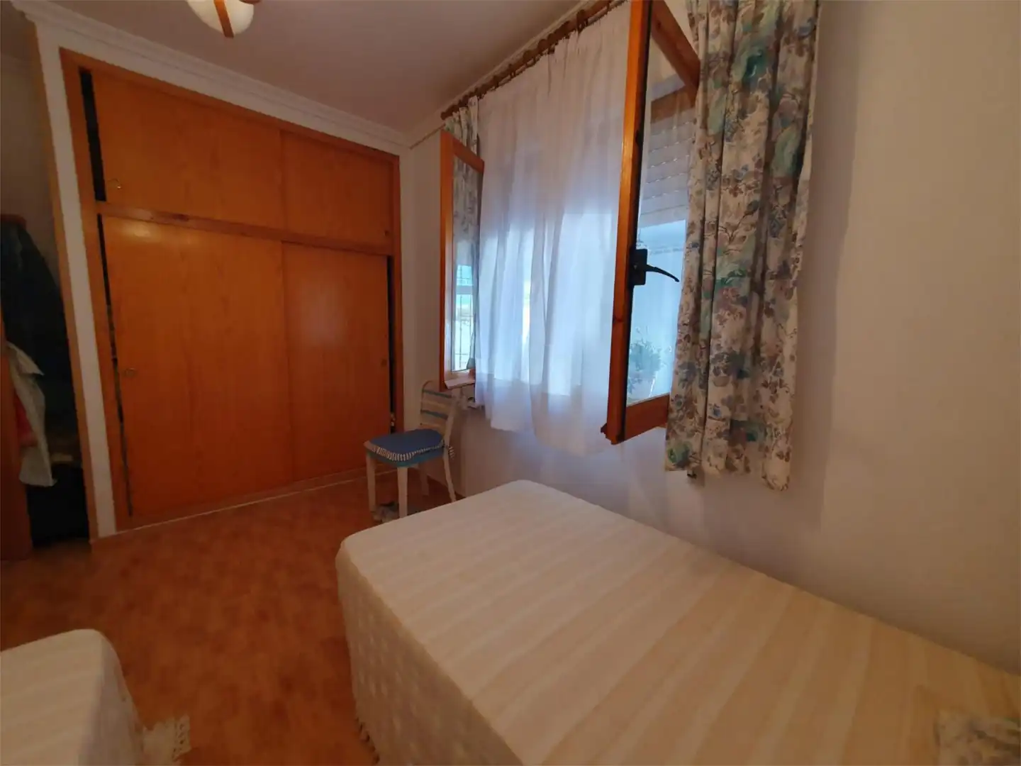 Casa o chalet en venta en Calle Helena, 1225, Los Narejos - Punta Calera Habitación de Casa o chalet en venta en Los Alcázares con Aire acondicionado, Terraza y Balcón