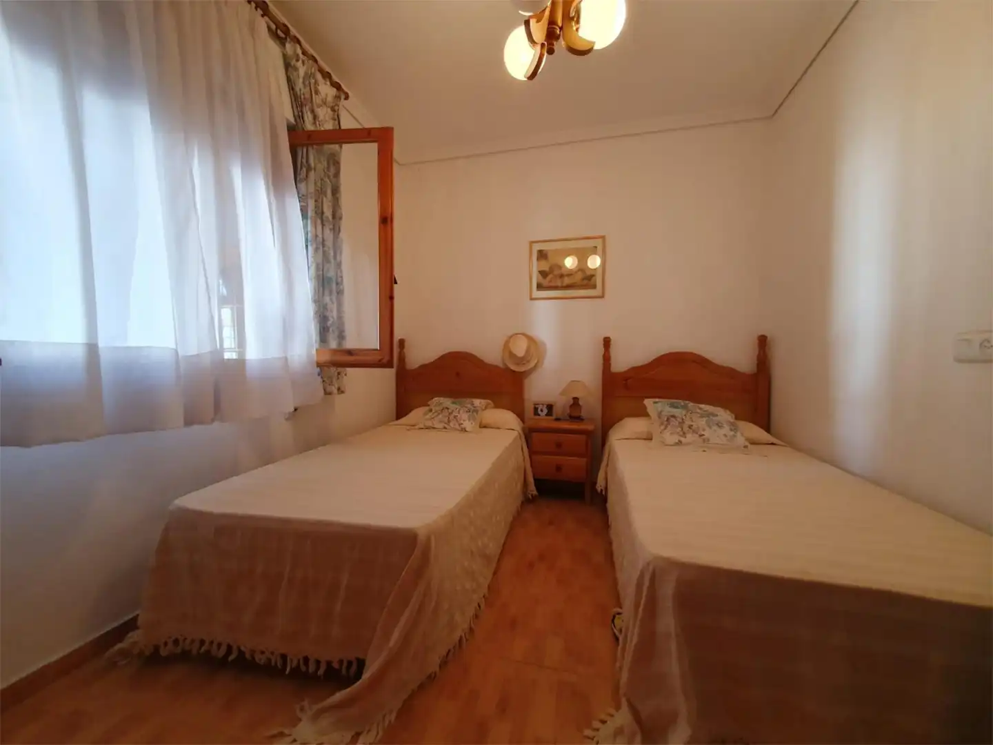 Casa o chalet en venta en Calle Helena, 1225, Los Narejos - Punta Calera Habitación de Casa o chalet en venta en Los Alcázares con Aire acondicionado, Terraza y Balcón