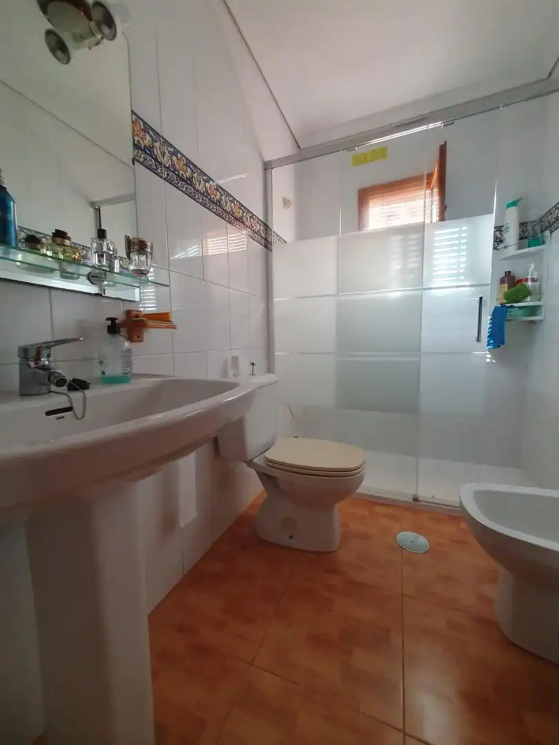 Casa o chalet en venta en Calle Helena, 1225, Los Narejos - Punta Calera Baño de Casa o chalet en venta en Los Alcázares con Aire acondicionado, Terraza y Balcón