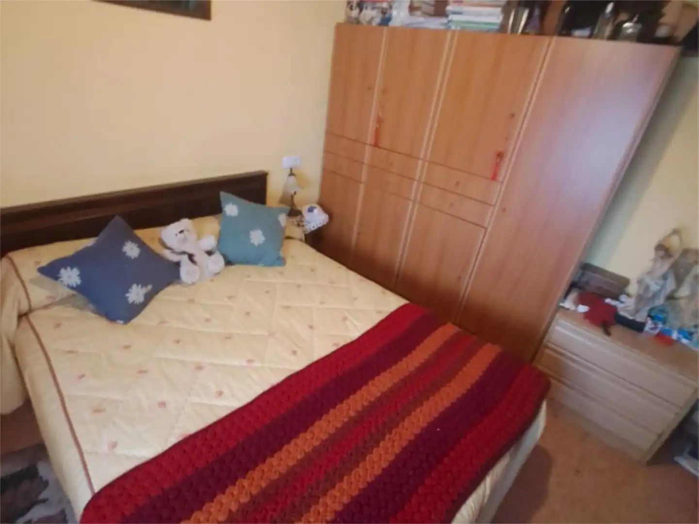Casa adosada en venta en Calle San Martin, 16, Villagatón Habitación de Casa adosada en venta en Villagatón con Calefacción, Jardín privado y Terraza