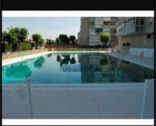 Swimming pool of Flat for sale in Parla  with Heating, Private garden and Terrace