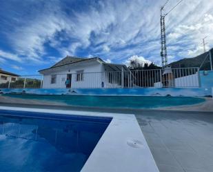 Piscina de Casa o xalet de lloguer en Tolox amb Aire condicionat, Calefacció i Terrassa