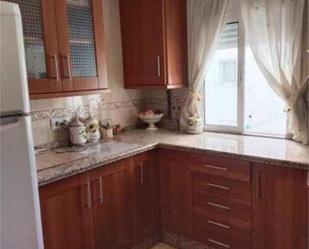 Kitchen of Apartment to rent in  Sevilla Capital  with Private garden, Terrace and Furnished