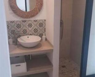 Bathroom of Apartment to rent in Arona  with Terrace, Swimming Pool and Furnished