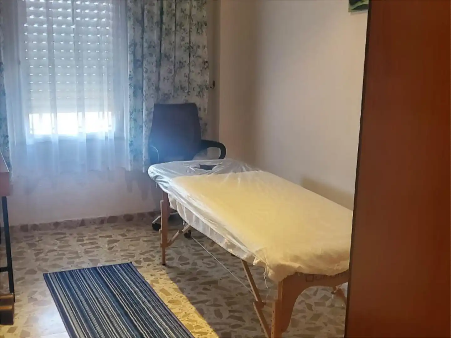 Piso en venta en Calle Real, 21, Los Navalucillos Habitación de Piso en venta en Los Navalucillos con Amueblado y Balcón