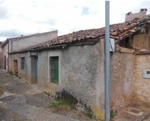 Vista exterior de Planta baixa en venda en Navares de Enmedio