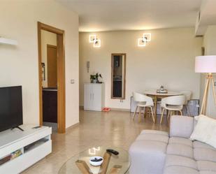 Sala d'estar de Pis en venda en San Jorge / Sant Jordi amb Aire condicionat, Terrassa i Piscina