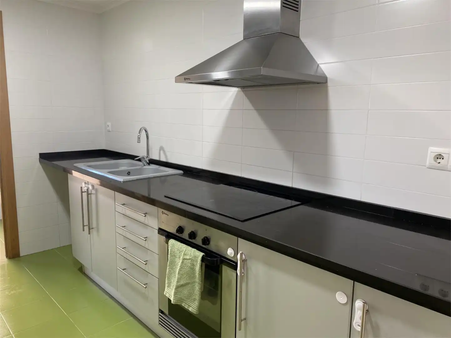 Kitchen of Flat for sale in Corbera  with Air Conditioner, Heating and Parquet flooring