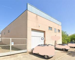 Vista exterior de Nau industrial de lloguer en Cornellà del Terri amb Calefacció