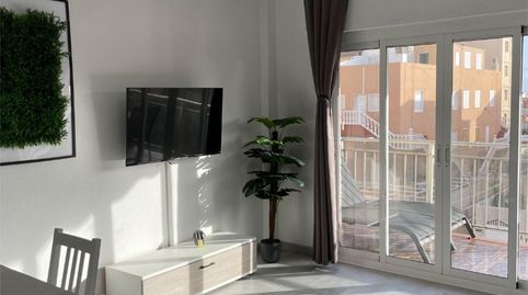 Foto 3 de Piso en venta en Avenida de Francia, 5, Los Europeos, Torrevieja