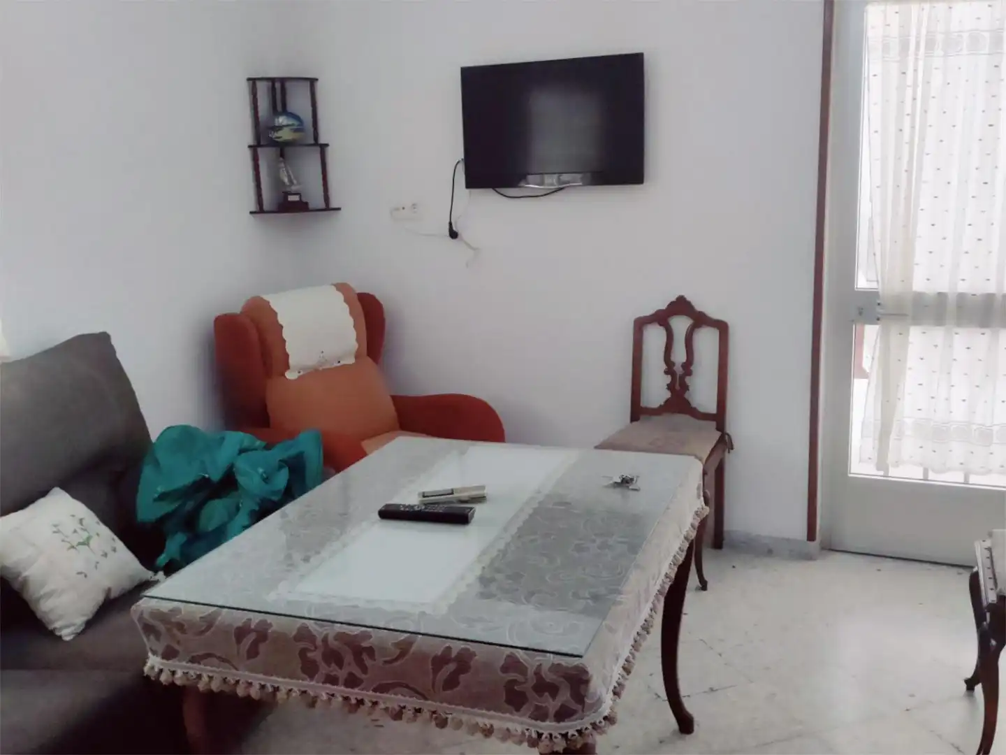 Casa adosada en venta en Calle San Sebastián, 62, Marmolejo Sala de estar de Casa adosada en venta en Marmolejo con Aire acondicionado, Terraza y Trastero