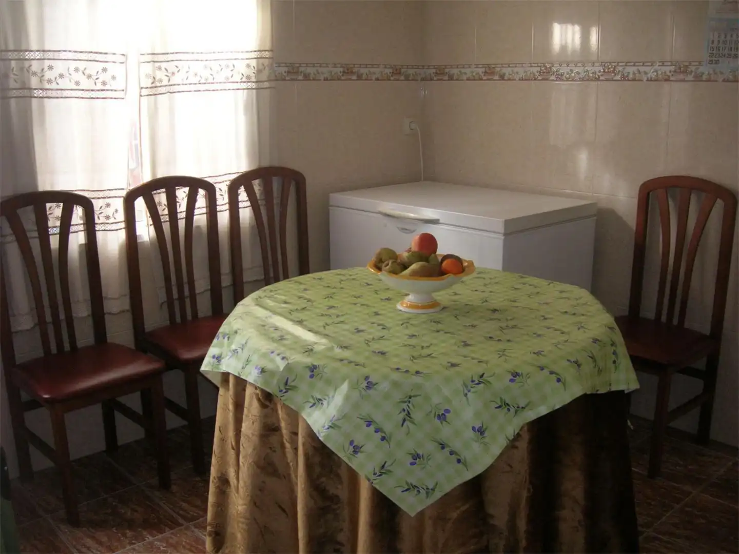 Erdgeschoss zum Verkauf in Calle San Francisco, 13, Madrigalejo Esszimmer von Erdgeschoss zum Verkauf in Madrigalejo mit Klimaanlage, Heizung und Möbliert