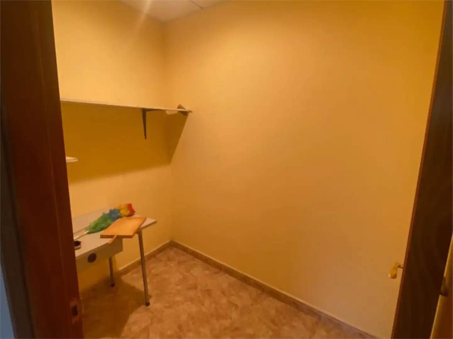 Garage for sale in Alfaro