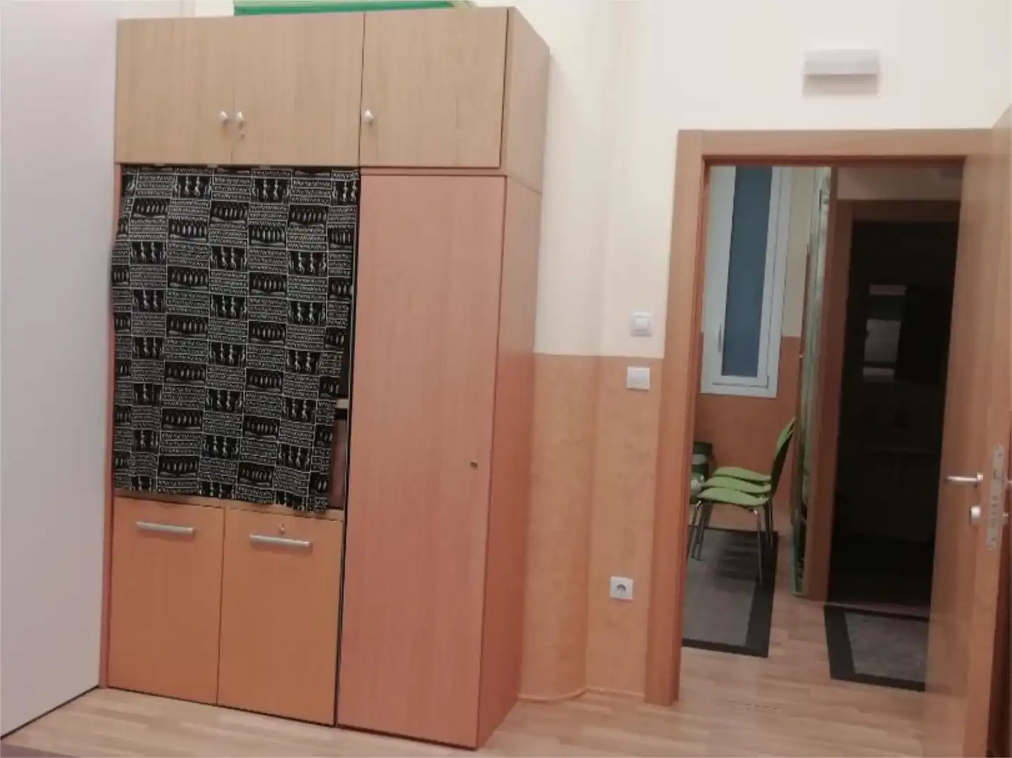 Schlafzimmer von Büro zur Miete in Galdakao