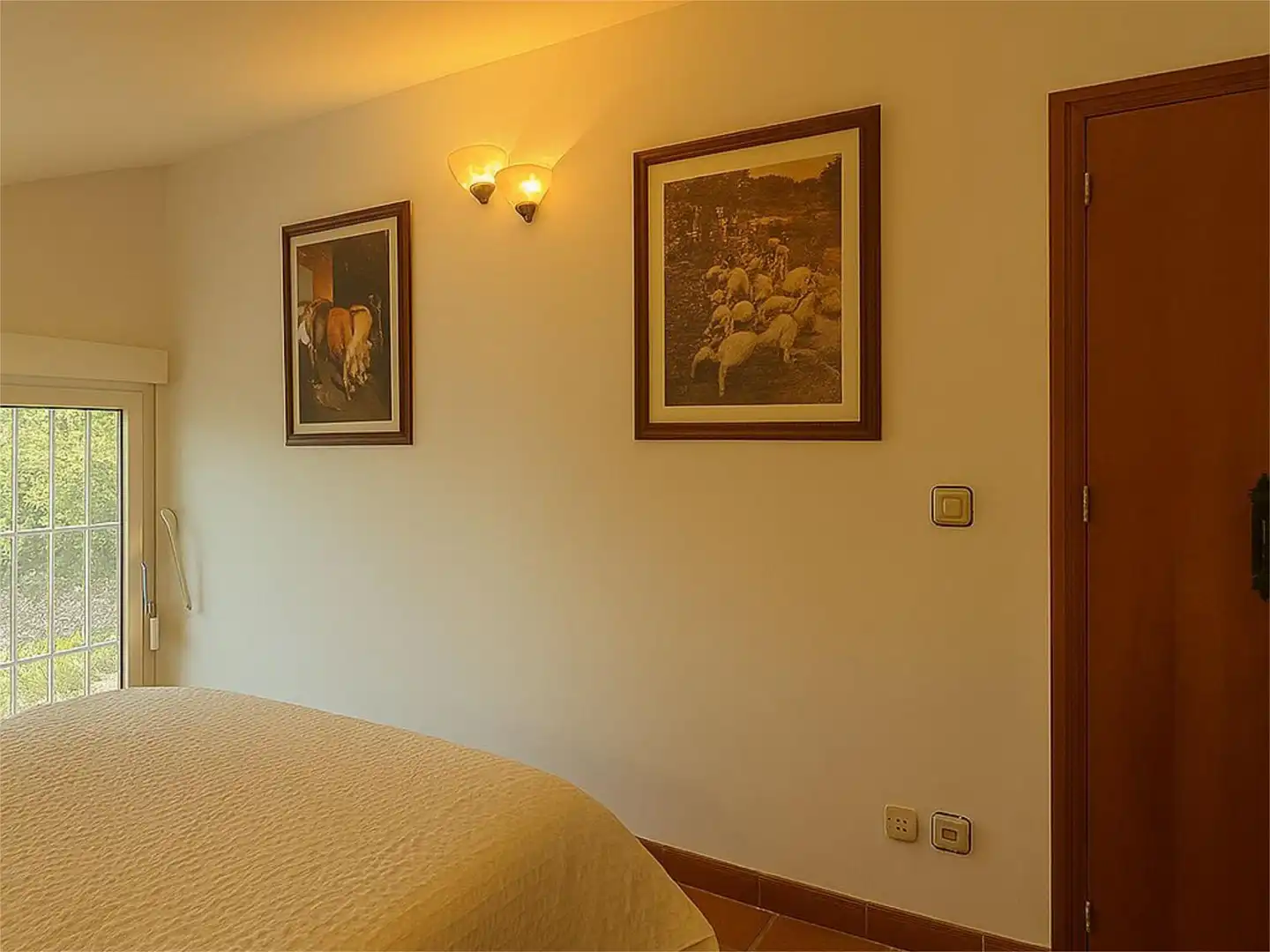 Habitación de Casa o chalet en venta en Corral-Rubio con Calefacción, Jardín privado y Terraza