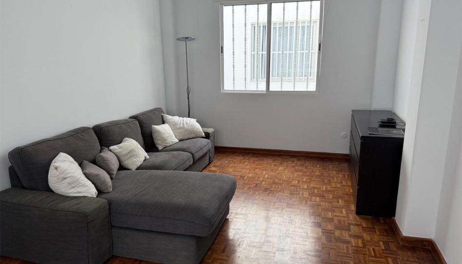 Photo 1 of Flat to rent in Paseo de Tomás Morales, 29, Arenales - Lugo - Avda. Marítima, Las Palmas