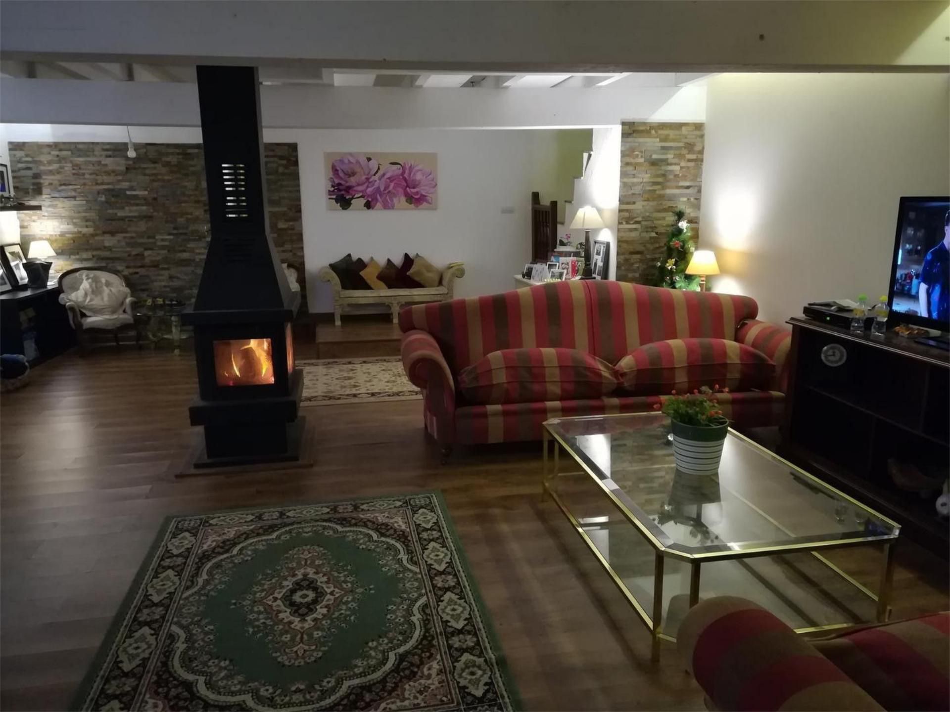 Living room of Single-family semi-detached to rent in Alfoz de Lloredo  with Heating, Private garden and Parquet flooring