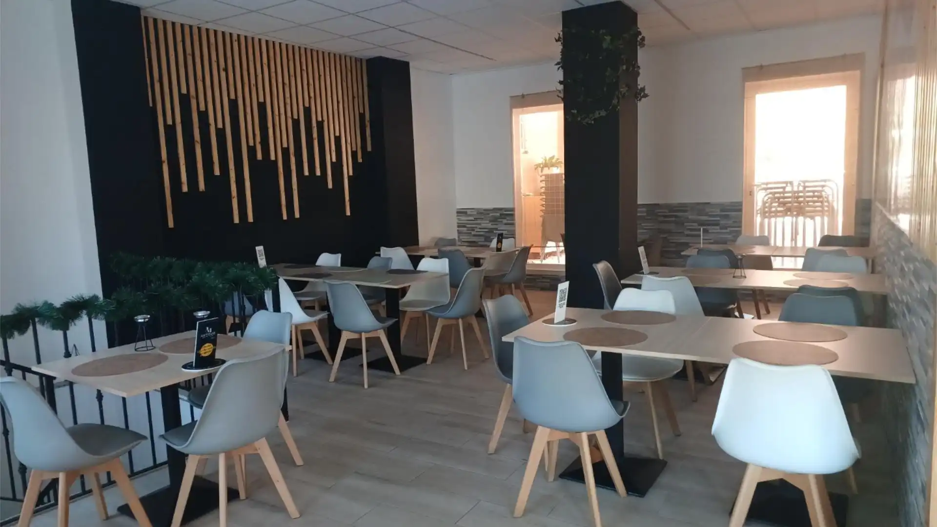 Local en traspaso en Castellón de la Plana / Castelló de la Plana con Aire acondicionado y Calefacción