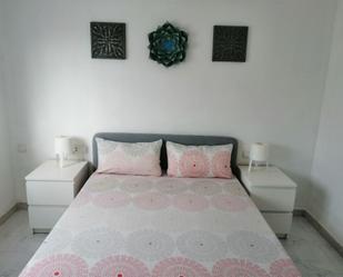 Bedroom of Flat to share in Málaga Capital  with Air Conditioner, Heating and Furnished