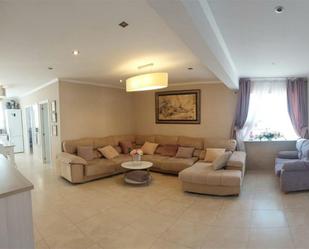 Living room of House or chalet for sale in Torrevieja  with Air Conditioner, Terrace and Balcony