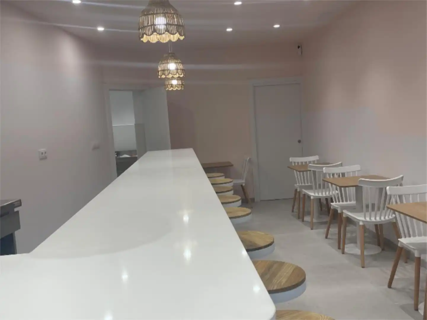 Cocina de Local en traspaso en Olot con Aire acondicionado, Calefacción y Amueblado