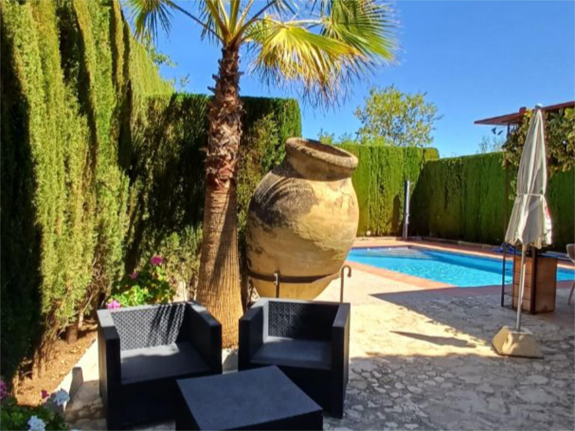 Jardí de Casa o xalet en venda en Loja amb Aire condicionat, Terrassa i Piscina