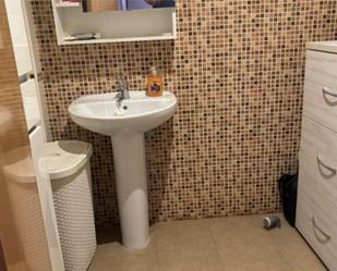 Bathroom of Flat for sale in Cuenca Capital  with Heating, Storage room and Balcony