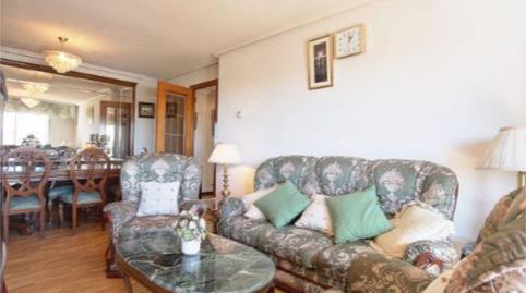 Foto 3 de Pis de lloguer a Calle de Sangenjo, 39, La Paz, Madrid