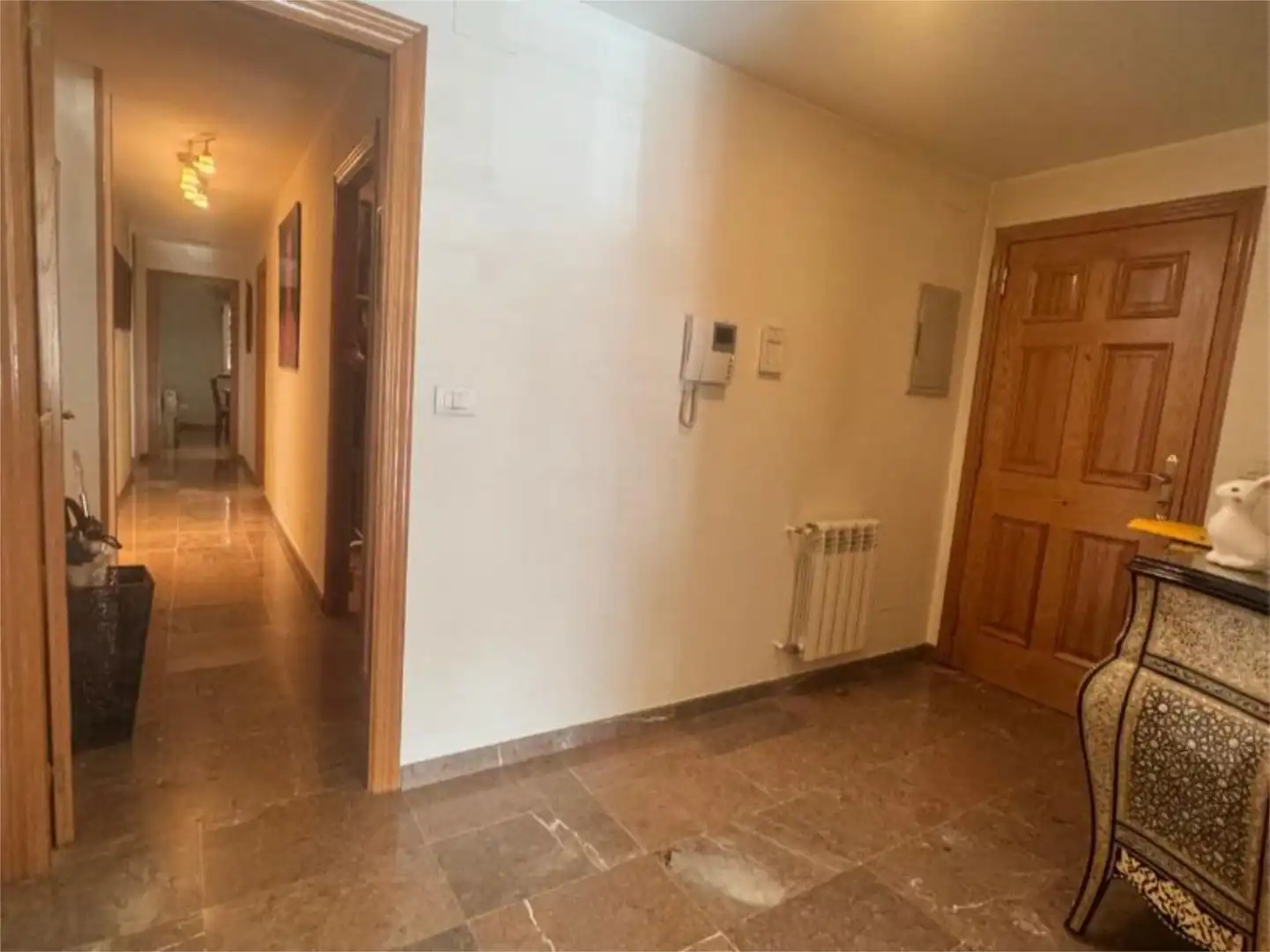 Piso en venta en Lugo con Calefacción, Parquet y Terraza