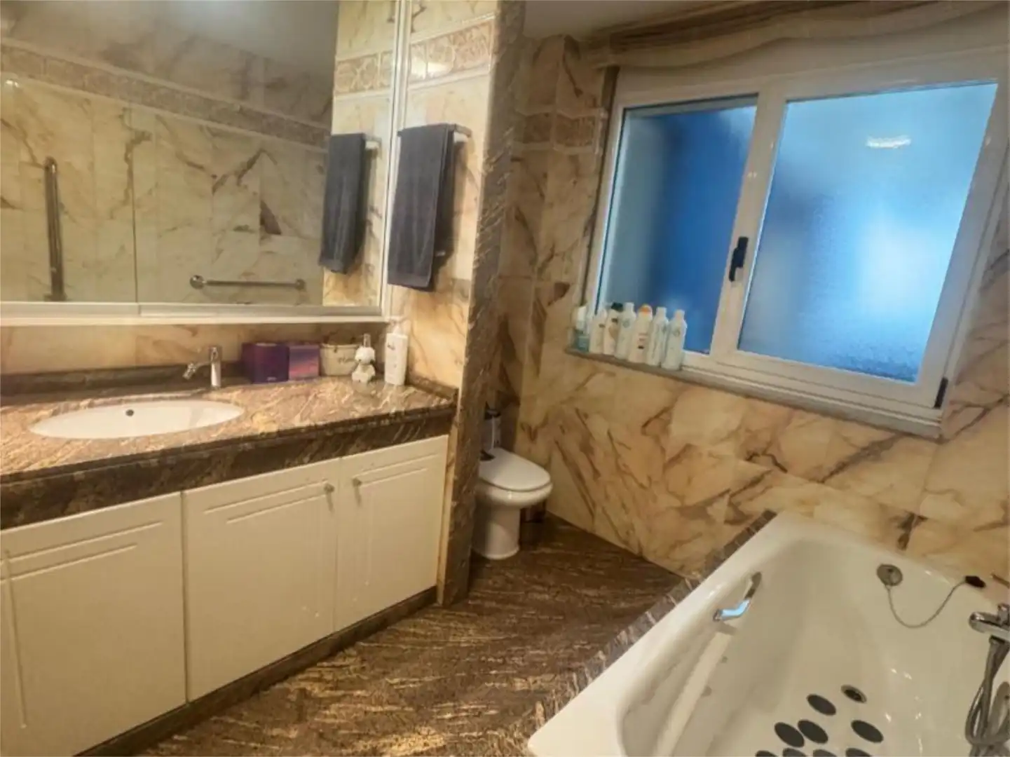 Baño de Piso en venta en Lugo con Calefacción, Parquet y Terraza