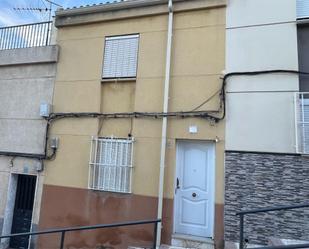 Vista exterior de Casa adosada en venda en  Jaén Capital amb Terrassa i Microones