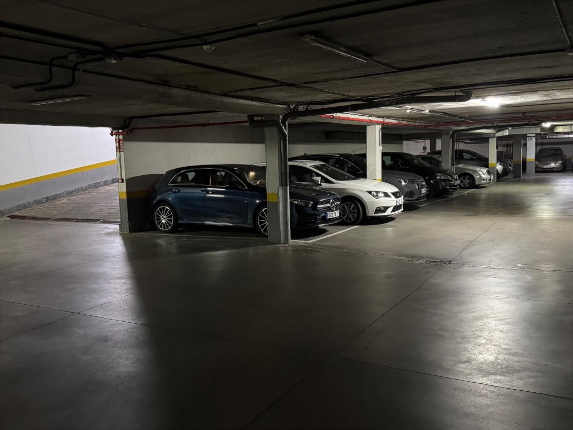Parking of Garage to rent in  Madrid Capital