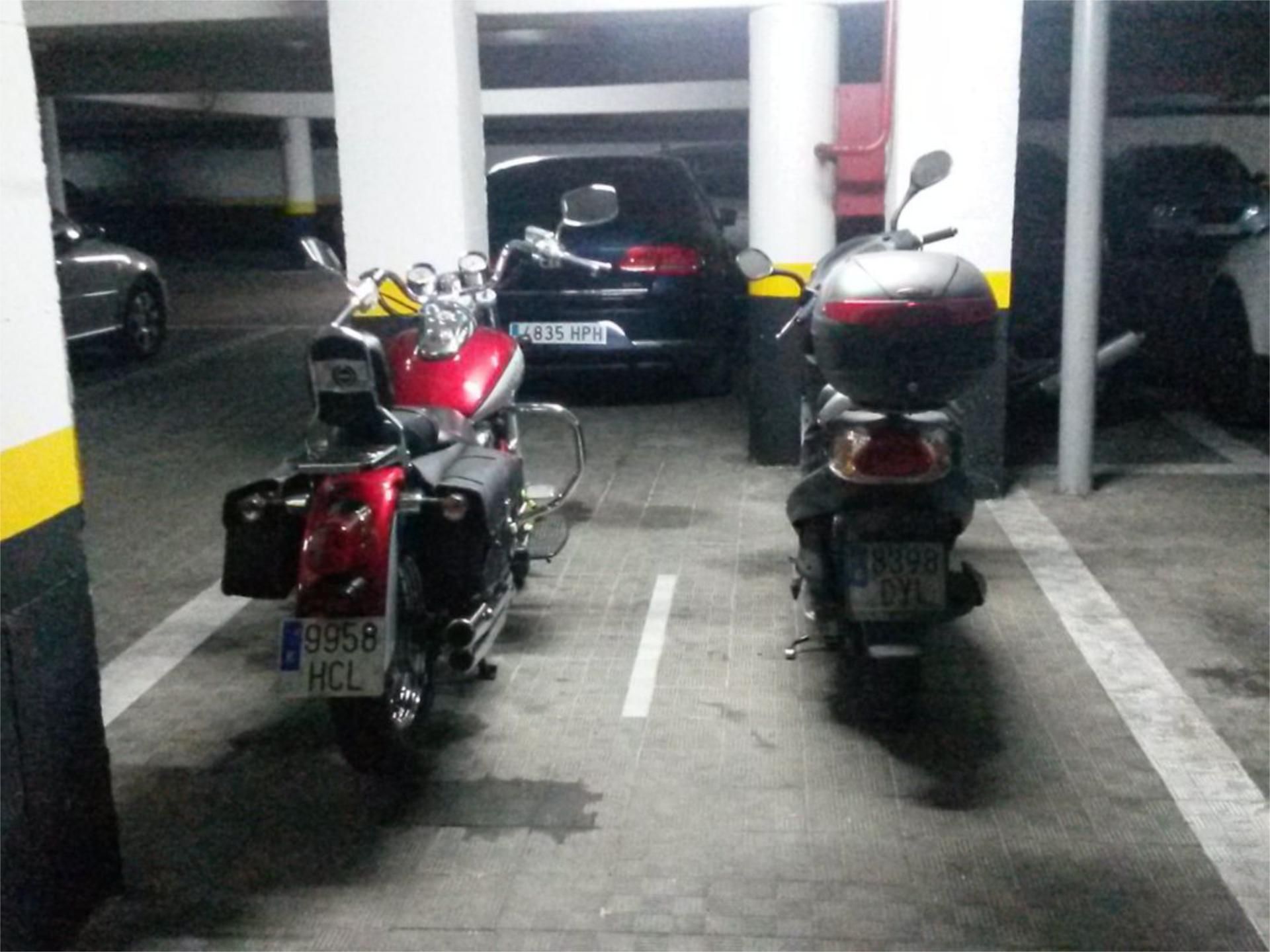 Parking of Garage to rent in  Madrid Capital