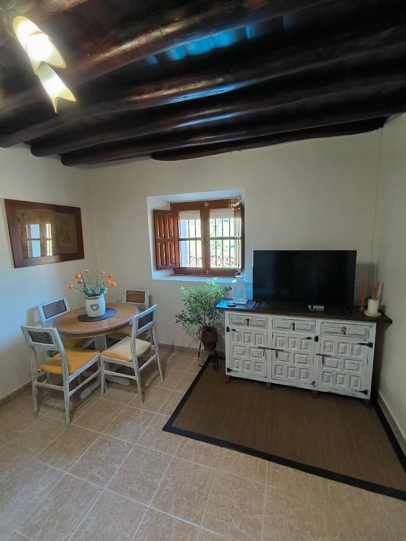 Dining room of Planta baja for sale in Aldeanueva de la Sierra  with Storage room, Furnished and Oven