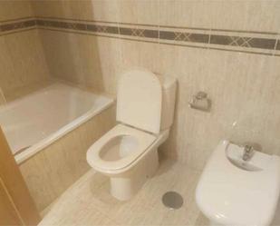 Bathroom of Flat for sale in Villarejo de Órbigo  with Heating, Terrace and Storage room