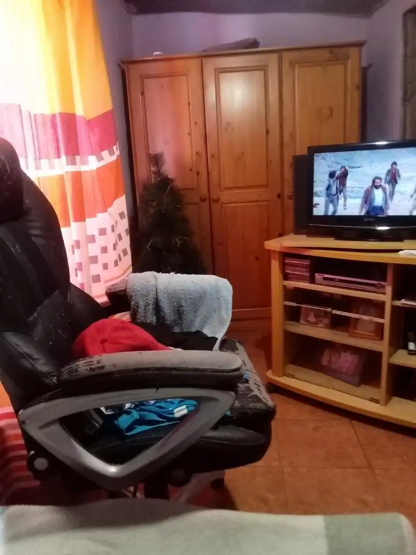 Sala d'estar de Casa o xalet en venda en El Tanque amb Terrassa
