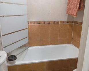 Bathroom of Flat for sale in Manilva