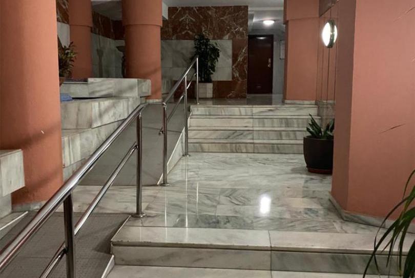 Flat to rent in Glorieta Once de Marzo, 2, Puerta Blanca, Málaga - image 1 Photo 1 of Flat to rent in Glorieta Once de Marzo, 2, Puerta Blanca, Málaga