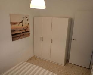 Bedroom of Flat to rent in  Sevilla Capital